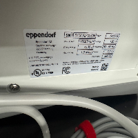Eppendorf 5425R Refrigerated Centrifuge image 1
